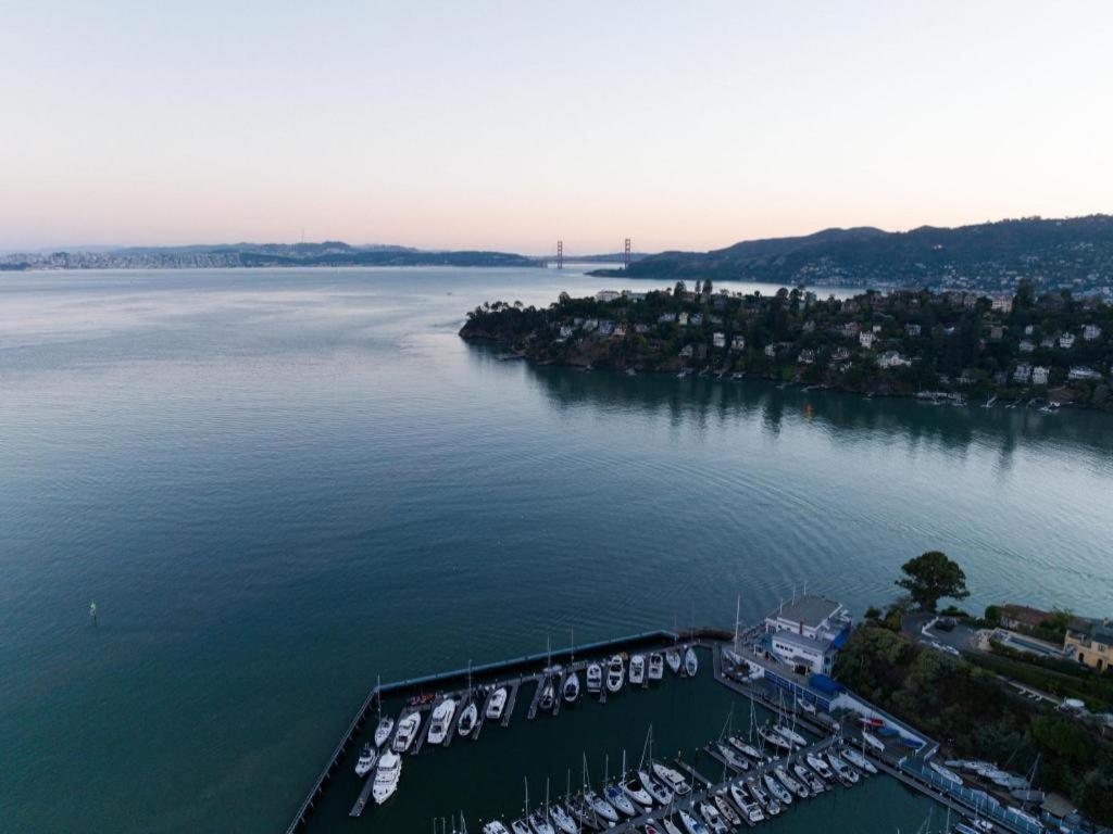 Marin Suites Hotel Corte Madera Exteriér fotografie